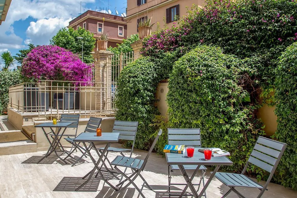 *** Guest house Roma Dreaming Aparthotel Italy