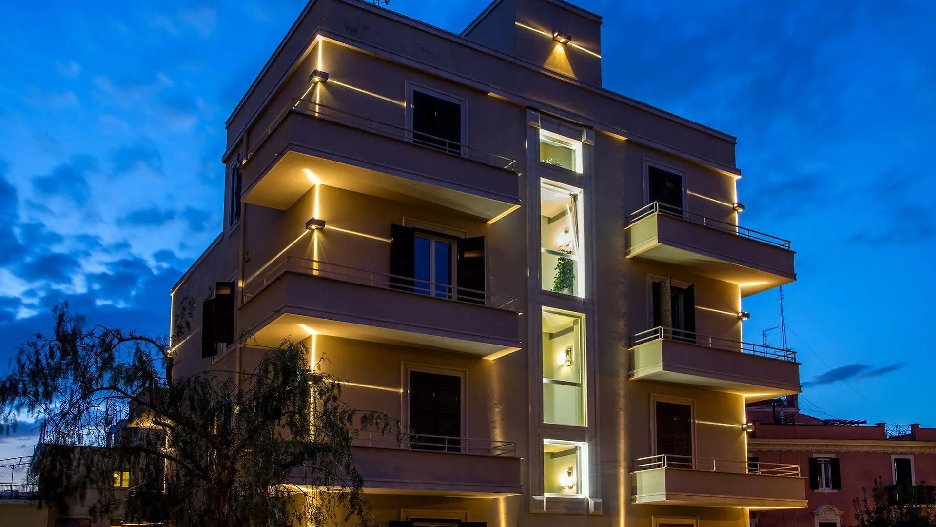 Roma Dreaming Aparthotel